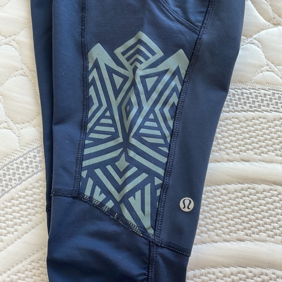 - Lululemon Tribal exercise pants - Picture 3 of 4